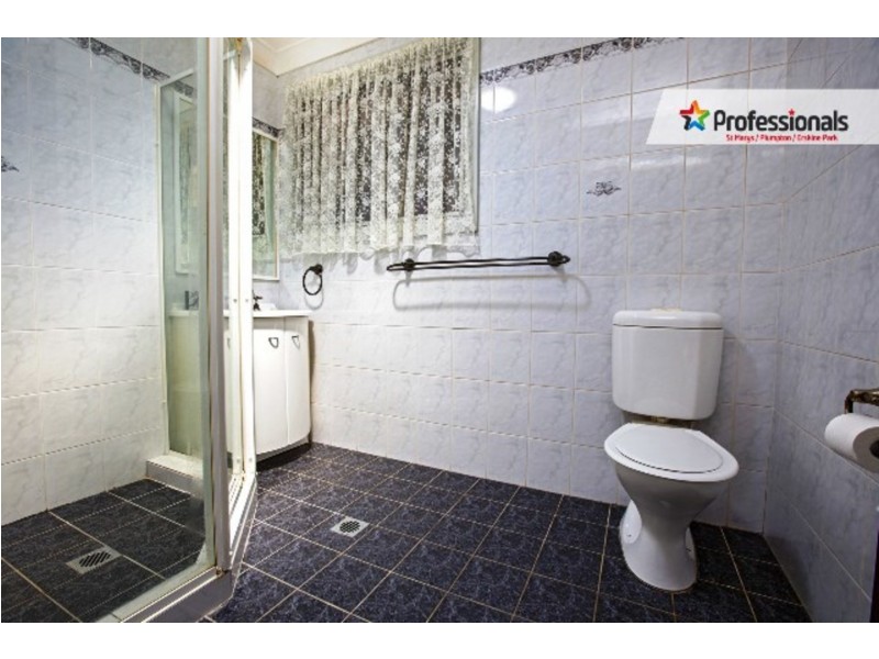 15 Huddleston Street, Colyton NSW 2760