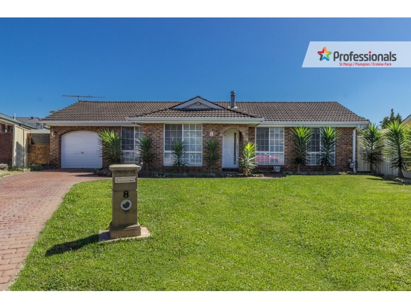 8 Seattle Close, St Clair NSW 2759