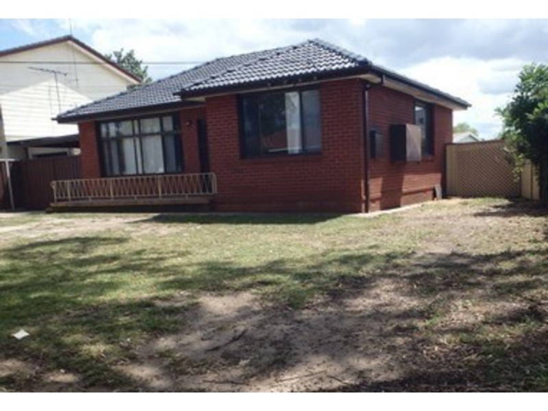 3 Lennox Street, Colyton NSW 2760