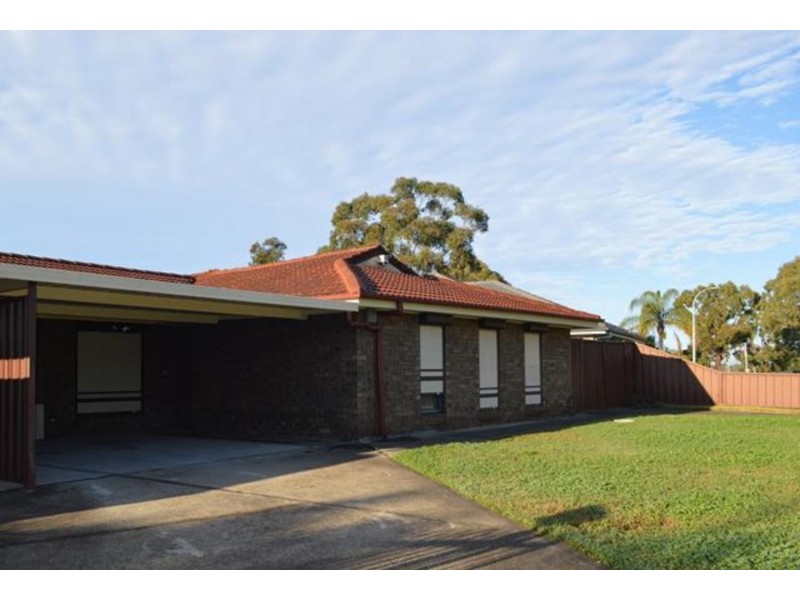 12 Moore Street, St Clair NSW 2759