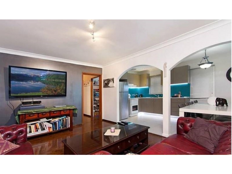 4 Copeland Road, Lethbridge Park NSW 2770