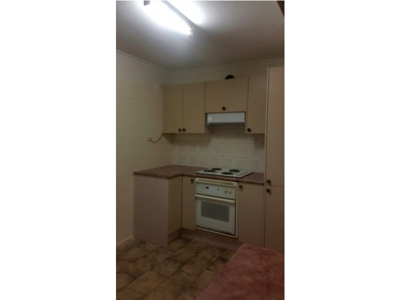 8 Hendren Place, Colyton NSW 2760