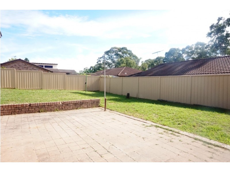 3 Tuggerah Close, St Clair NSW 2759