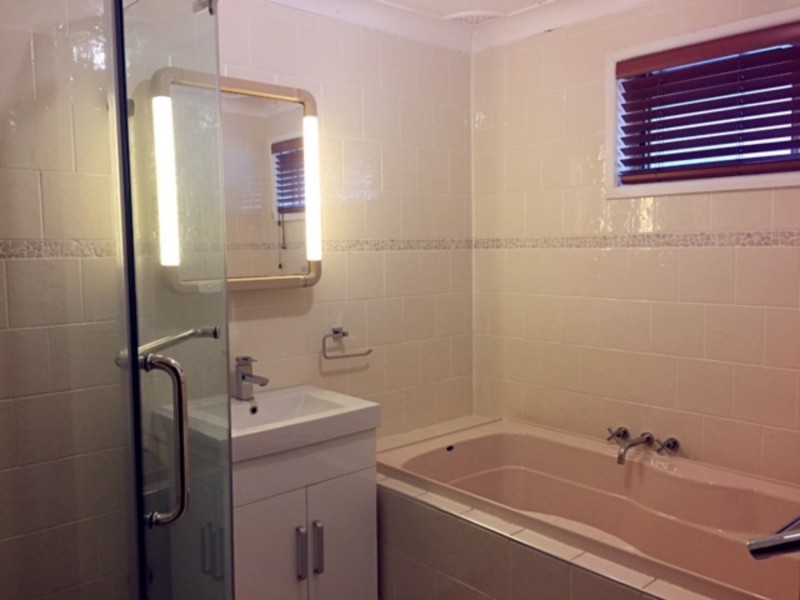 13 Hillcrest Avenue, Penrith NSW 2750