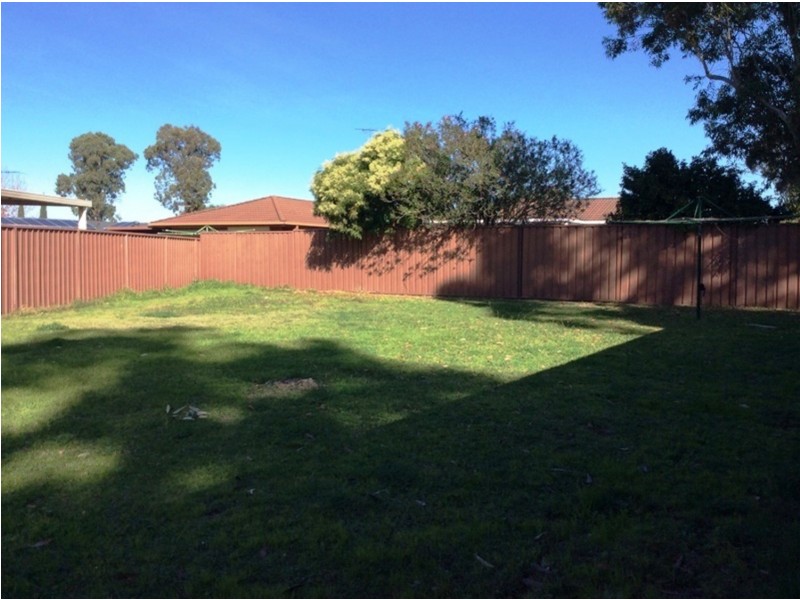 14 Honeyeater Place, Erskine Park NSW 2759