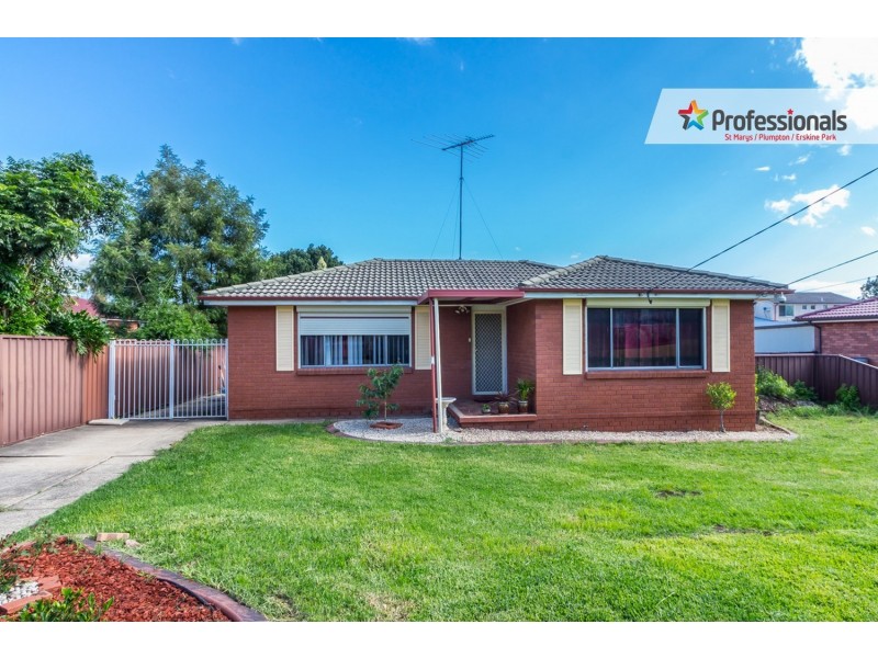 4 Gilbert Street, Colyton NSW 2760