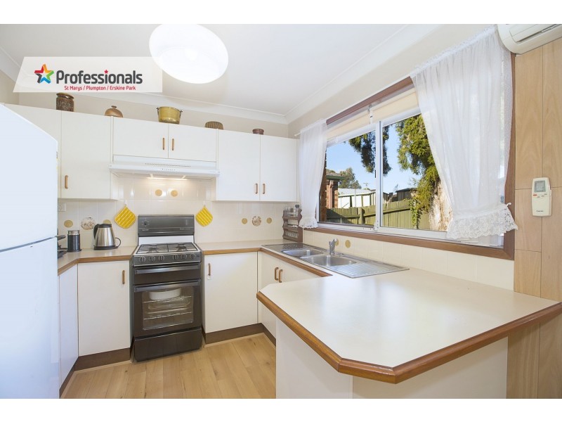 11 Tea Tree Way, Colyton NSW 2760