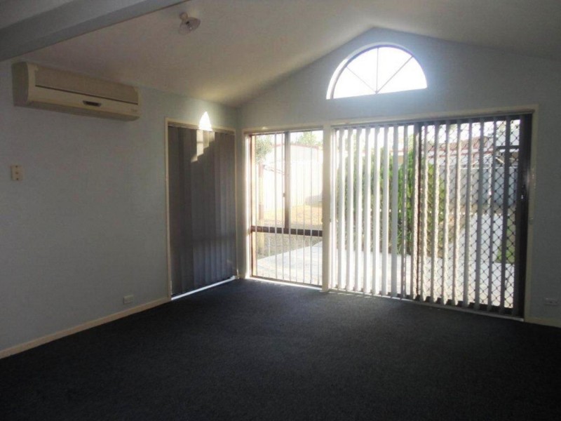 12 Sunflower Drive, Claremont Meadows NSW 2747