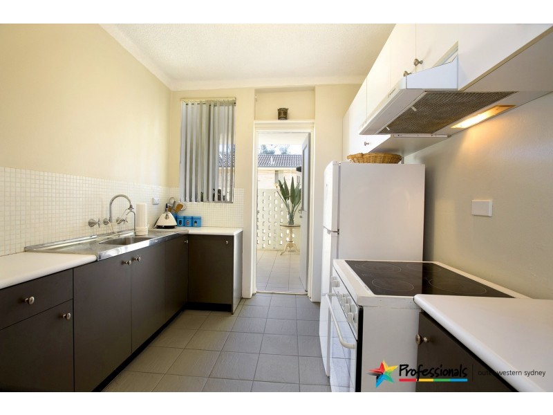 2/65-66 Park Avenue, Kingswood NSW 2747