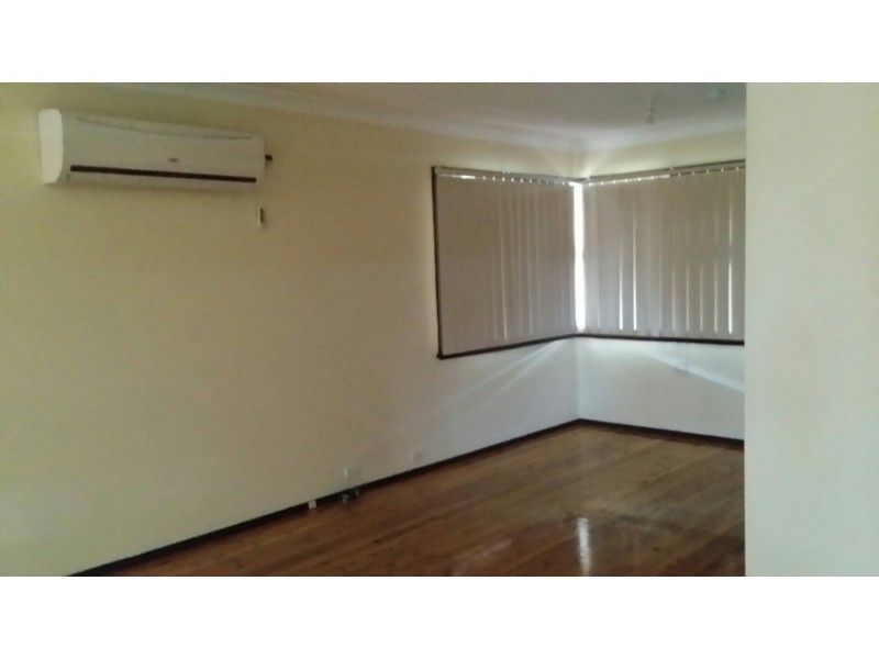 94 Marsden Road, St Marys NSW 2760