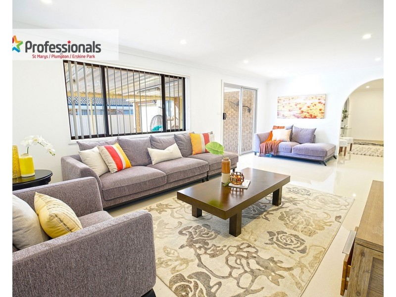 70 Fantail Crescent, Erskine Park NSW 2759