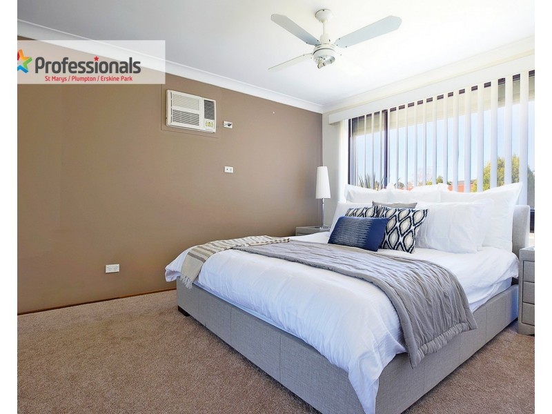 70 Fantail Crescent, Erskine Park NSW 2759