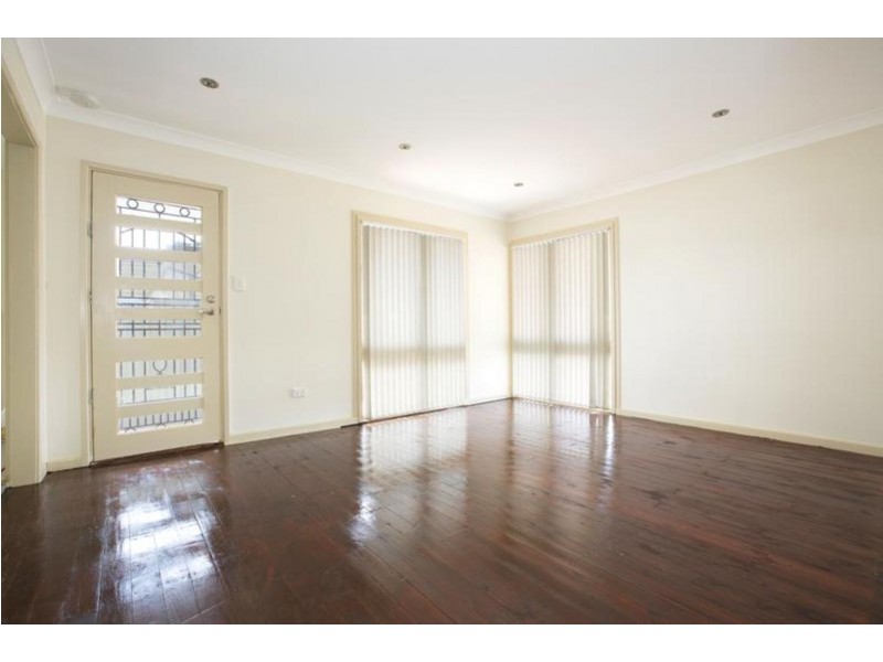 14 Taranaki Avenue, Lethbridge Park NSW 2770