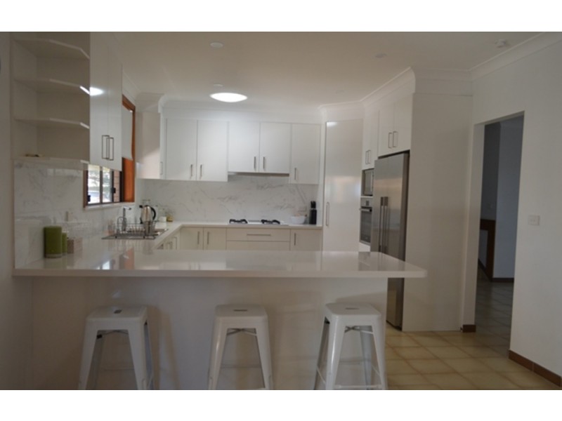 43 Arundle park Drive, St Clair NSW 2759