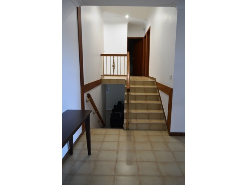 43 Arundle park Drive, St Clair NSW 2759