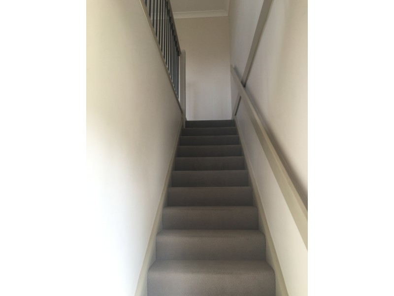 8a Taradale Drive, Ropes Crossing NSW 2760