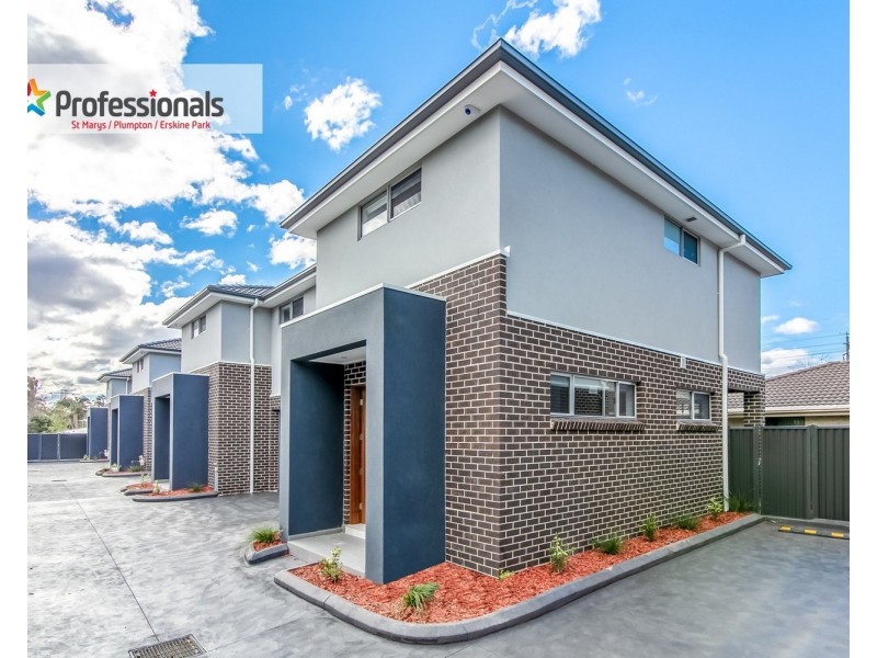 13 Brisbane Street, Oxley Park NSW 2760