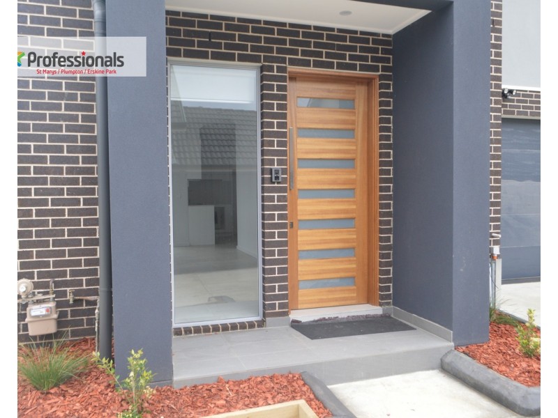 13 Brisbane Street, Oxley Park NSW 2760