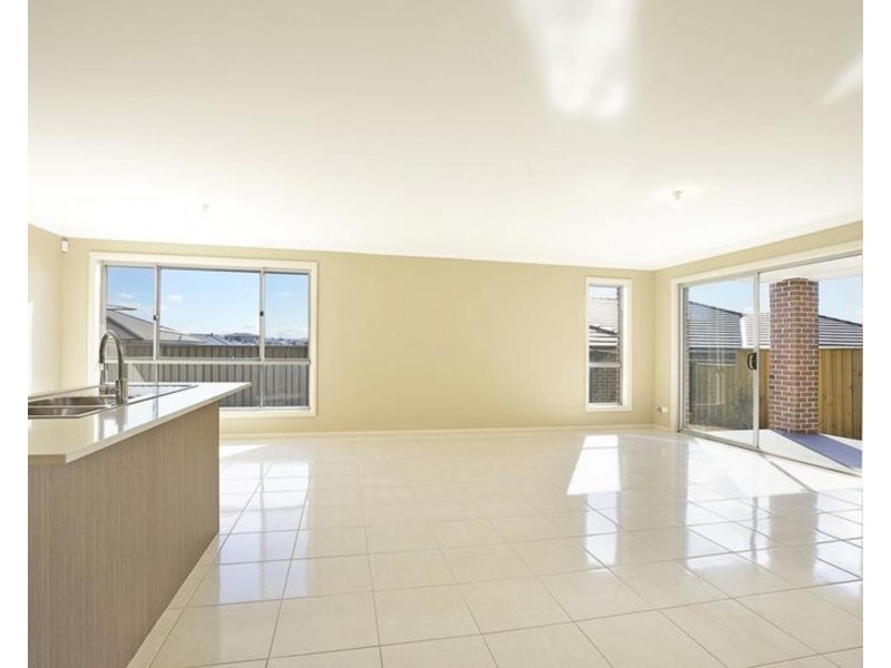 53 Bourne Ridge Drive, Oran Park NSW 2570