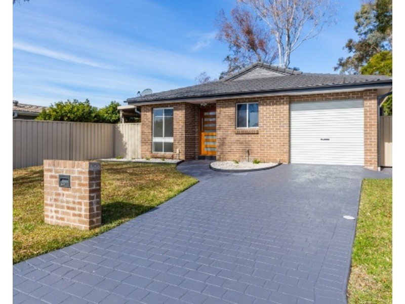 13A Blackbird Glen, Erskine Park NSW 2759