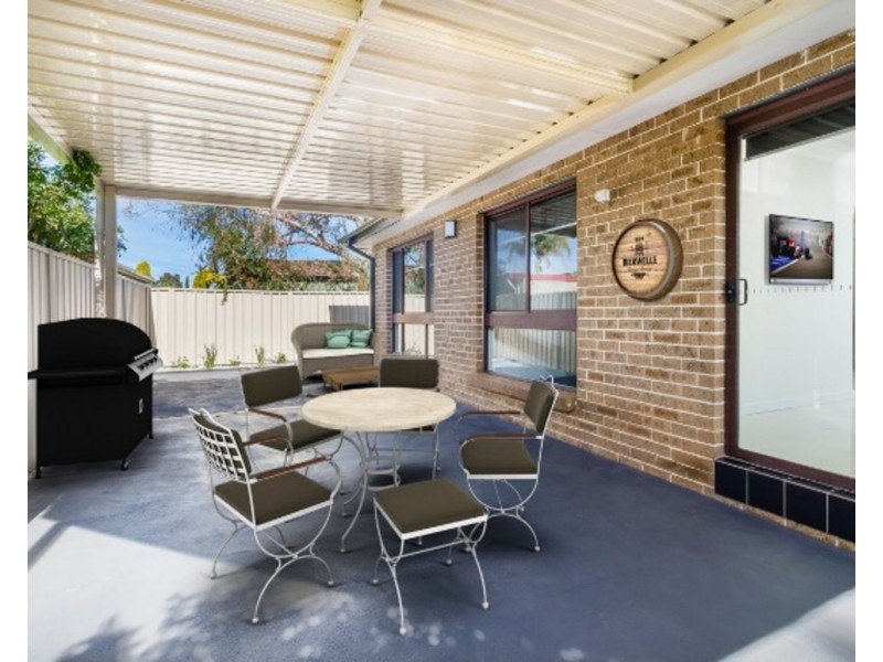 13A Blackbird Glen, Erskine Park NSW 2759