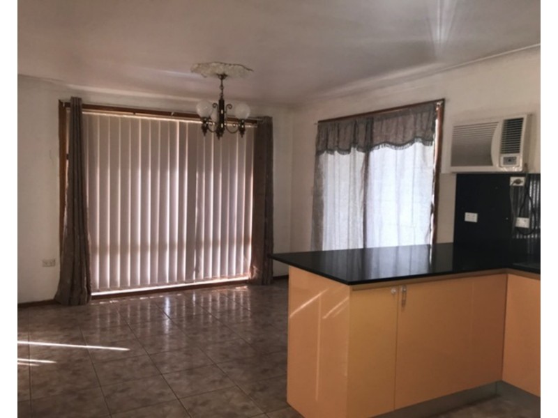 2/2-4 Rance Road, Werrington NSW 2747