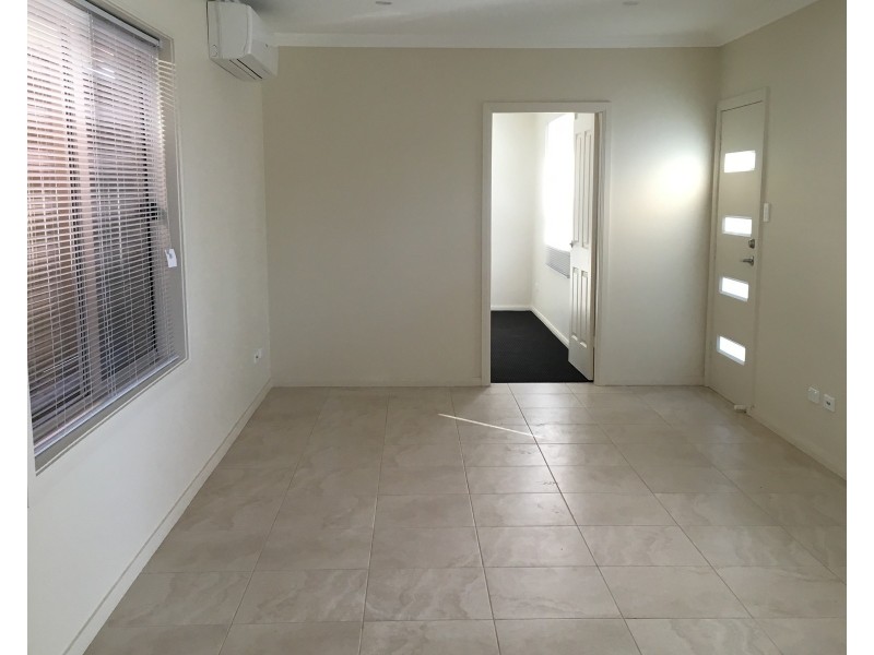 7a Wolf Close, St Clair NSW 2759