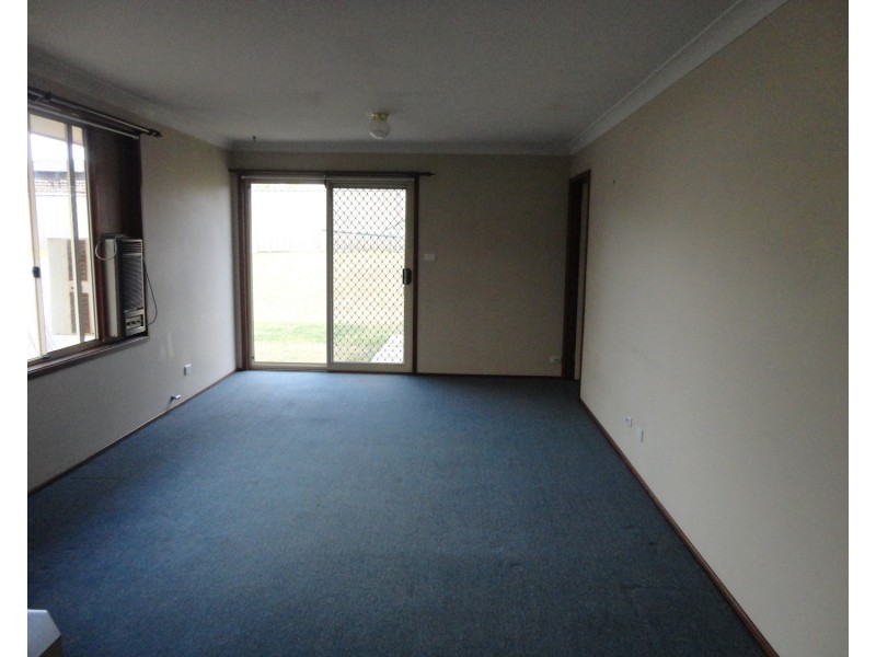 13 Tulipwood Drive, Colyton NSW 2760