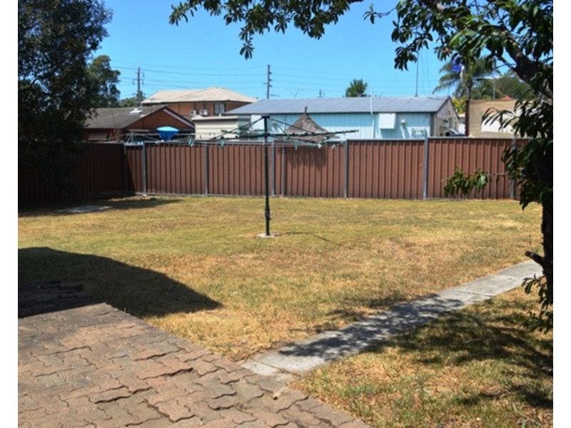 33 Kilbride Avenue, Dharruk NSW 2770