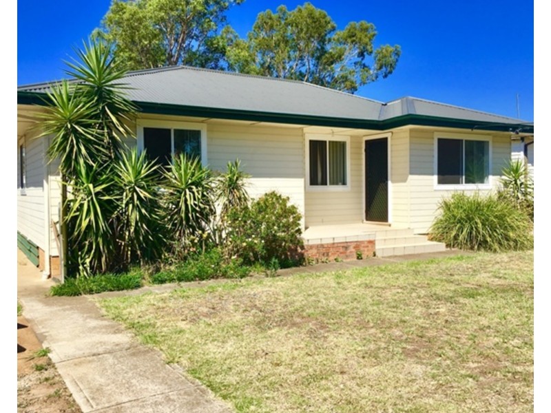102 Maple Road, North St Marys NSW 2760