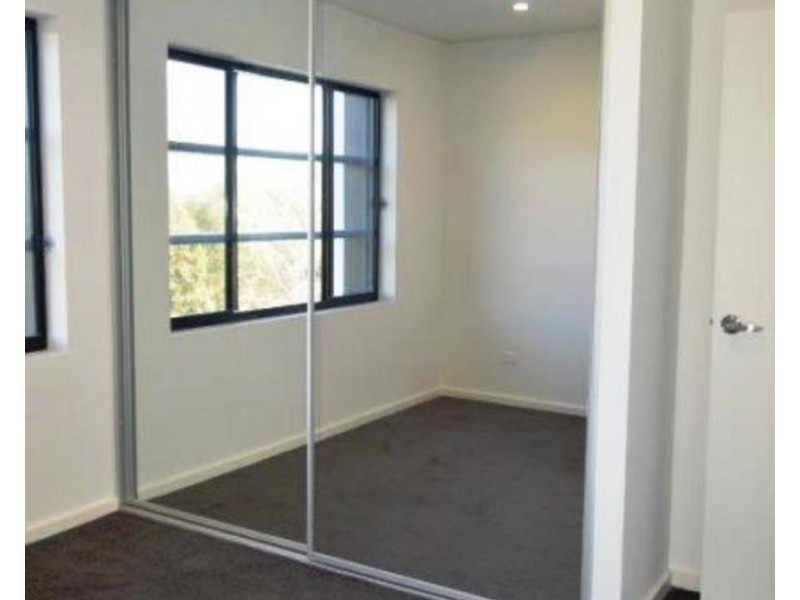 20/5 Lethbridge Street, Penrith NSW 2750