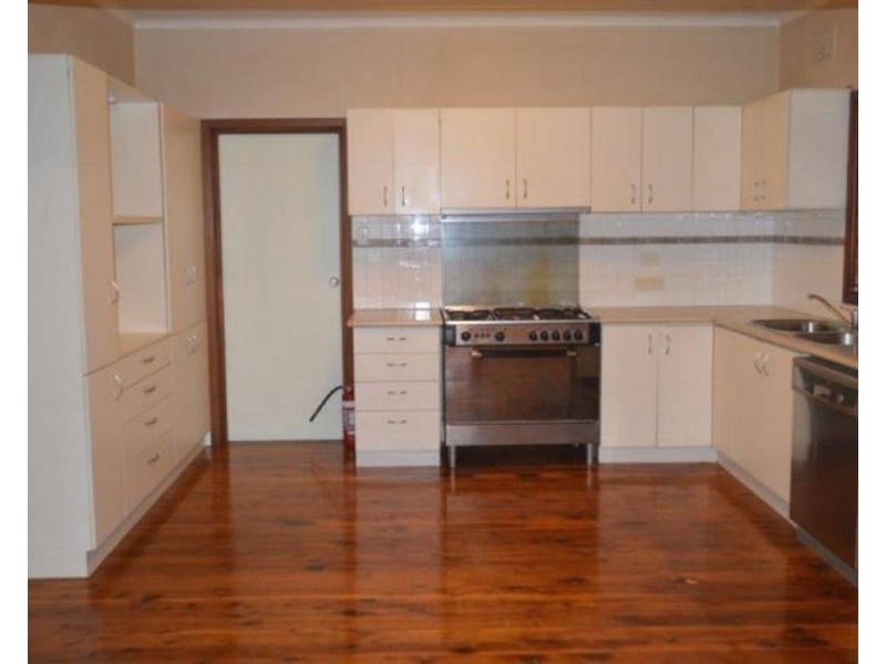 10 Inglis Street, St Marys NSW 2760