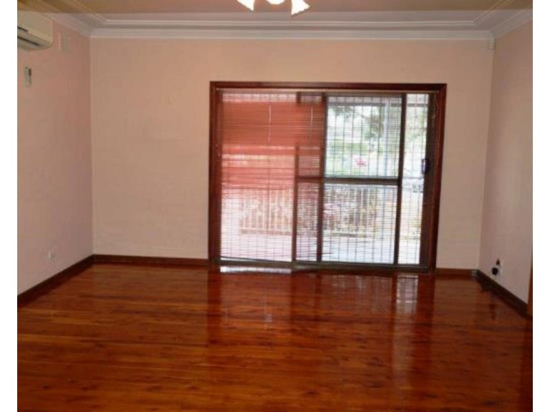 10 Inglis Street, St Marys NSW 2760