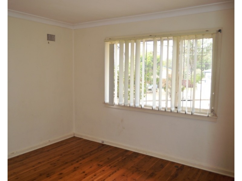 9 Parkes Crescent, Blackett NSW 2770