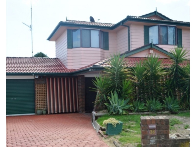38 Amazon Place, St Clair NSW 2759