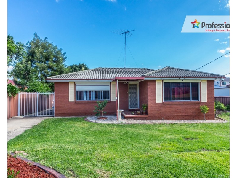 4 Gilbert Street, Colyton NSW 2760