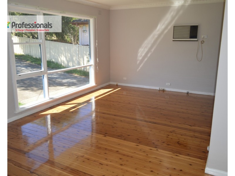 9 Maranie Avenue, St Marys NSW 2760