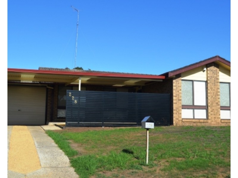 228 Swallow Drive, Erskine Park NSW 2759