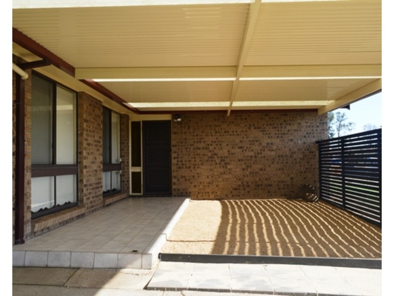 228 Swallow Drive, Erskine Park NSW 2759