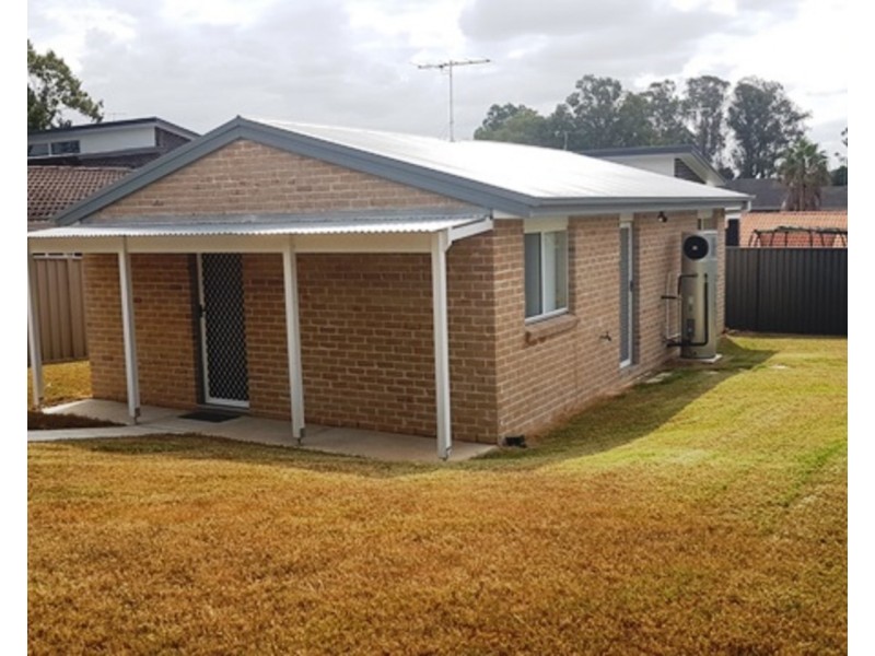 32B William Howell Drive, Glenmore Park NSW 2745