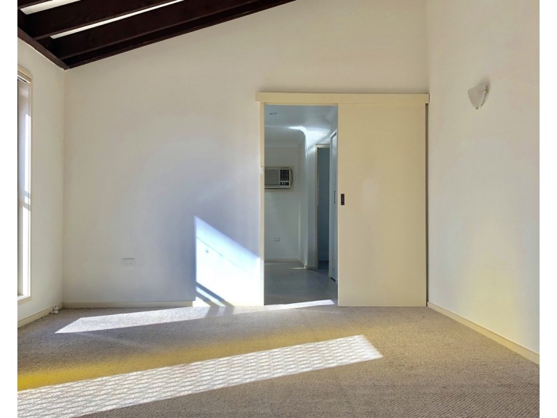 43 Merino Circuit, St Clair NSW 2759