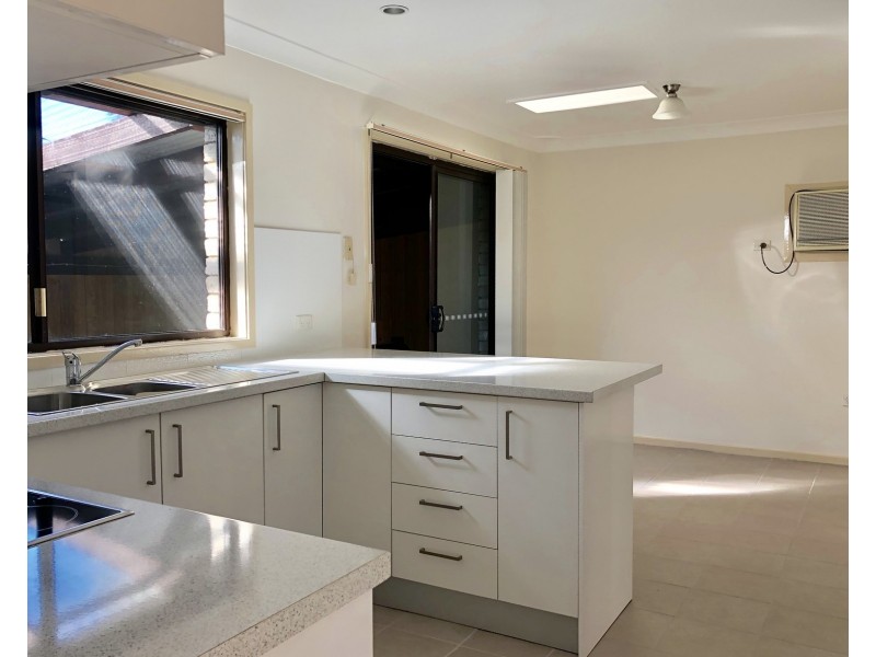 43 Merino Circuit, St Clair NSW 2759