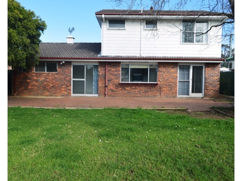 16 Munmora Place, Oxley Park NSW 2760