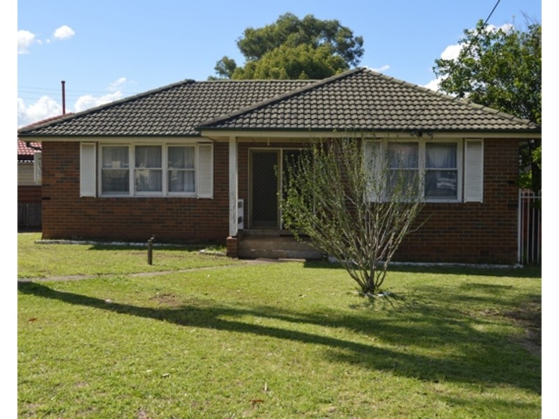 19 Mariana Crescent, Lethbridge Park NSW 2770