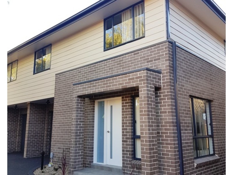 4/3 Edmondson Avenue, St Marys NSW 2760