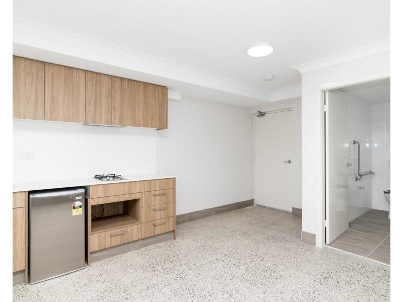 2-16/2 Edward Street, Kingswood NSW 2747