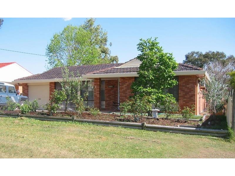 4 Navy Nook, Tanilba Bay NSW 2319