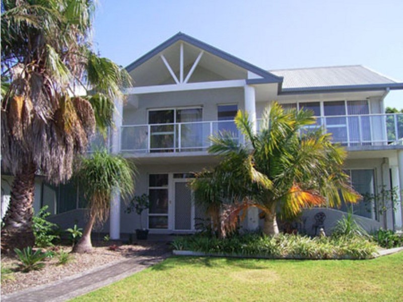 Old Bar NSW 2430