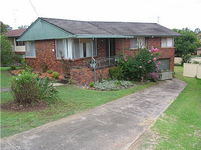 16 Henry Flett Street, Taree NSW 2430