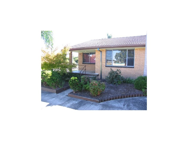 1/10 Coolabah Drive, Taree NSW 2430